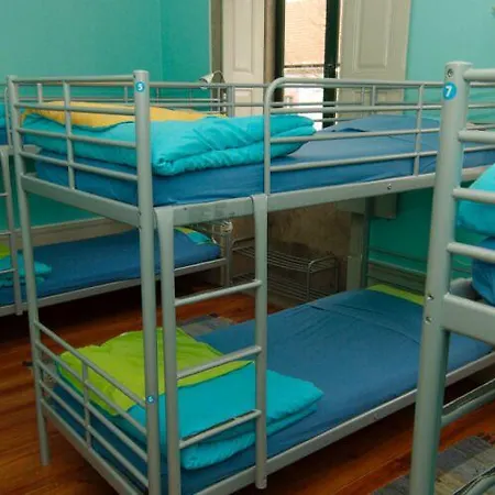 Hostal Sky