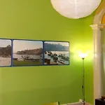 بيت شباب Sky *