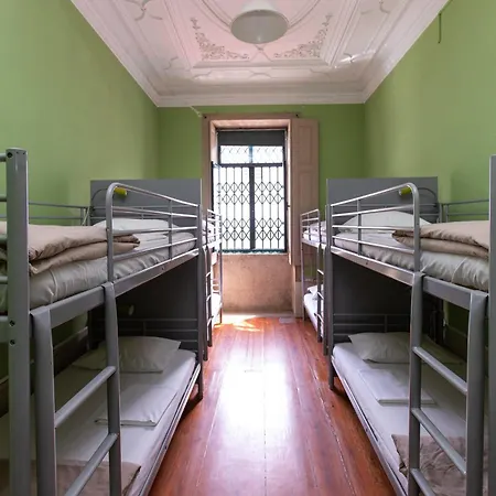 Hostel Sky Porto